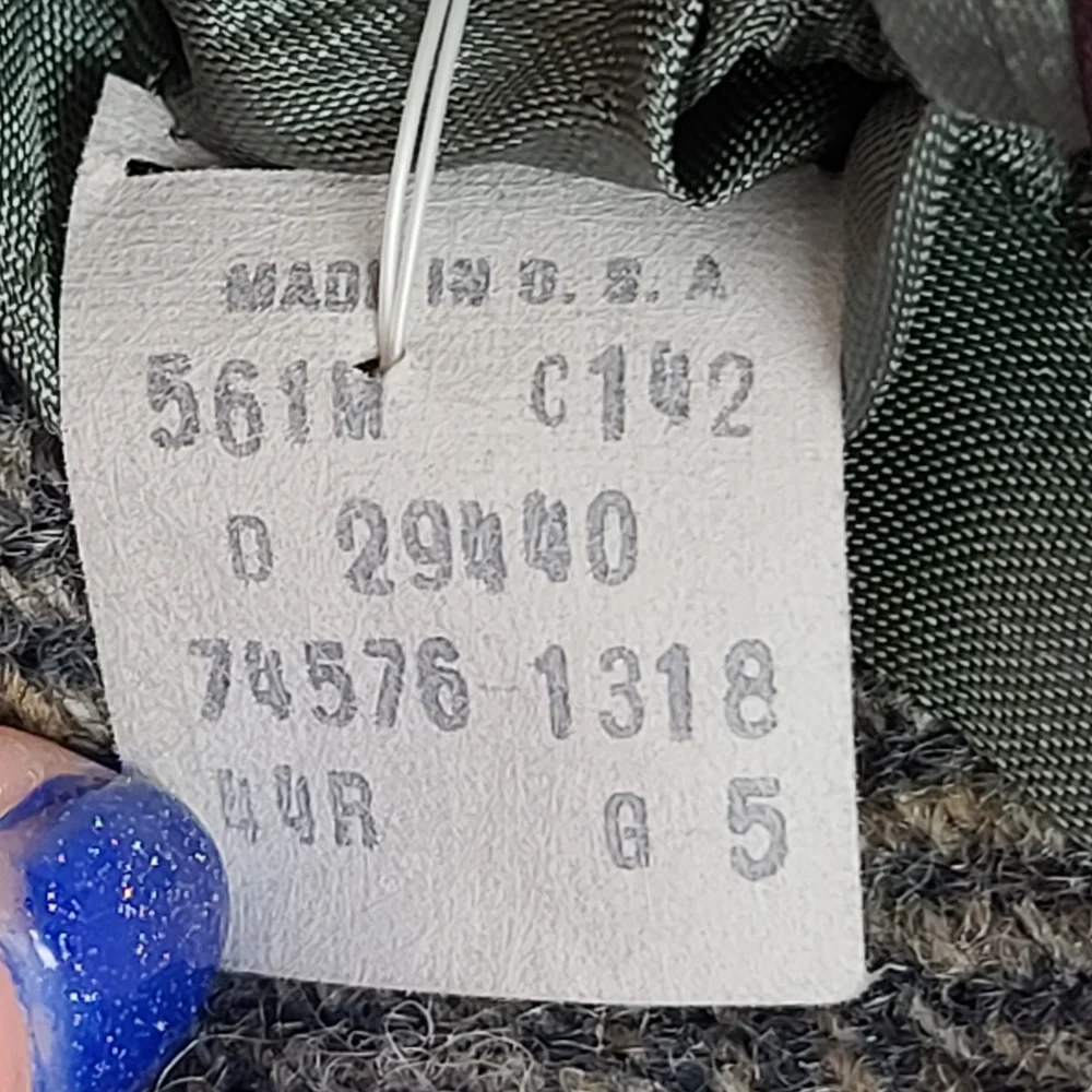 Levi's Tailored Classic's Blazer/ Coat Grays and Brown's. 44R - Picture 6 of 15